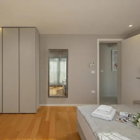 Villa Centinera With Private Pool - Happy *